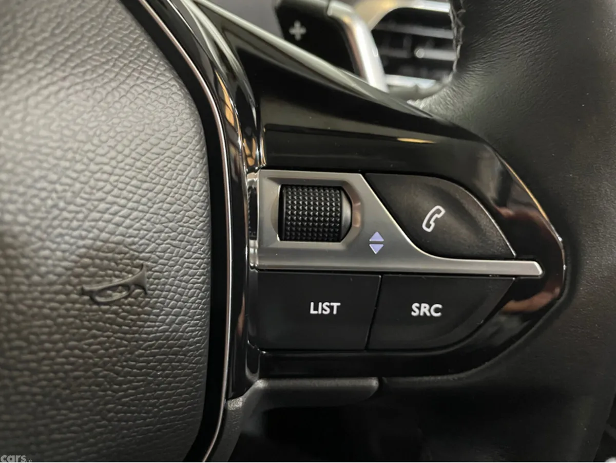 Peugeot 3008 MPV, Diesel, 2021, Blue