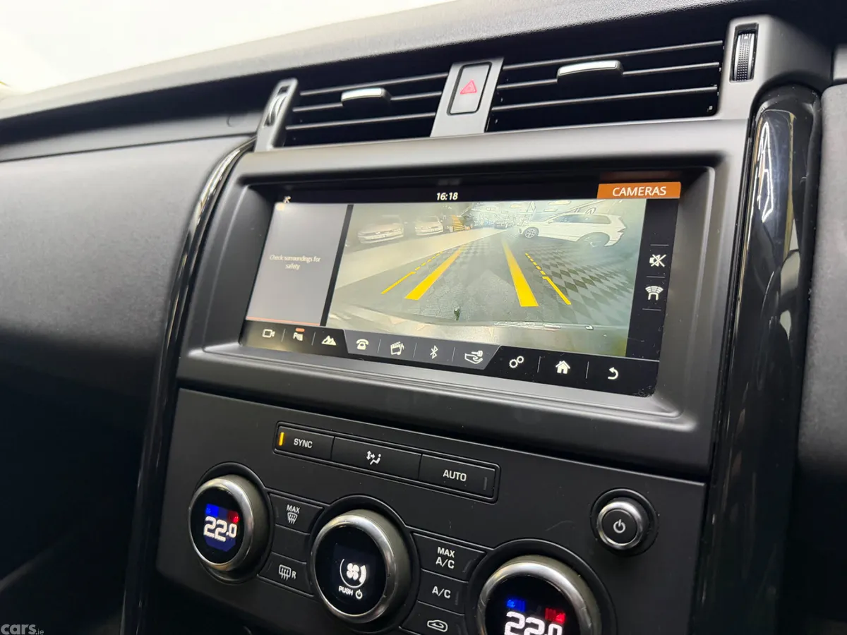 Land Rover Discovery SUV, Diesel, 2019, Grey