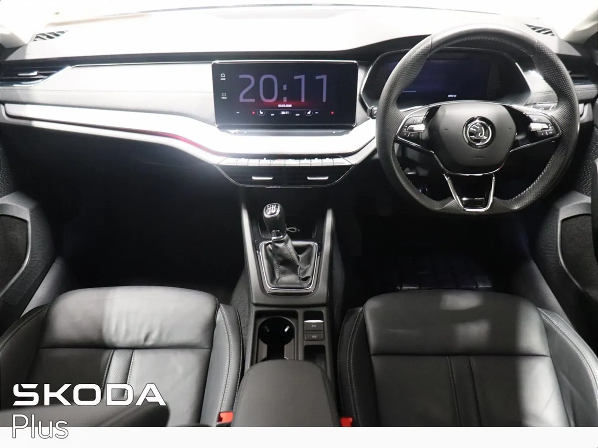 Skoda Octavia Saloon, Petrol, 2023, Black