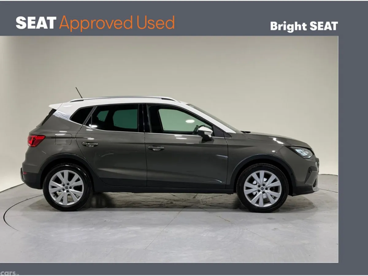 SEAT Arona Hatchback, Petrol, 2024, Green