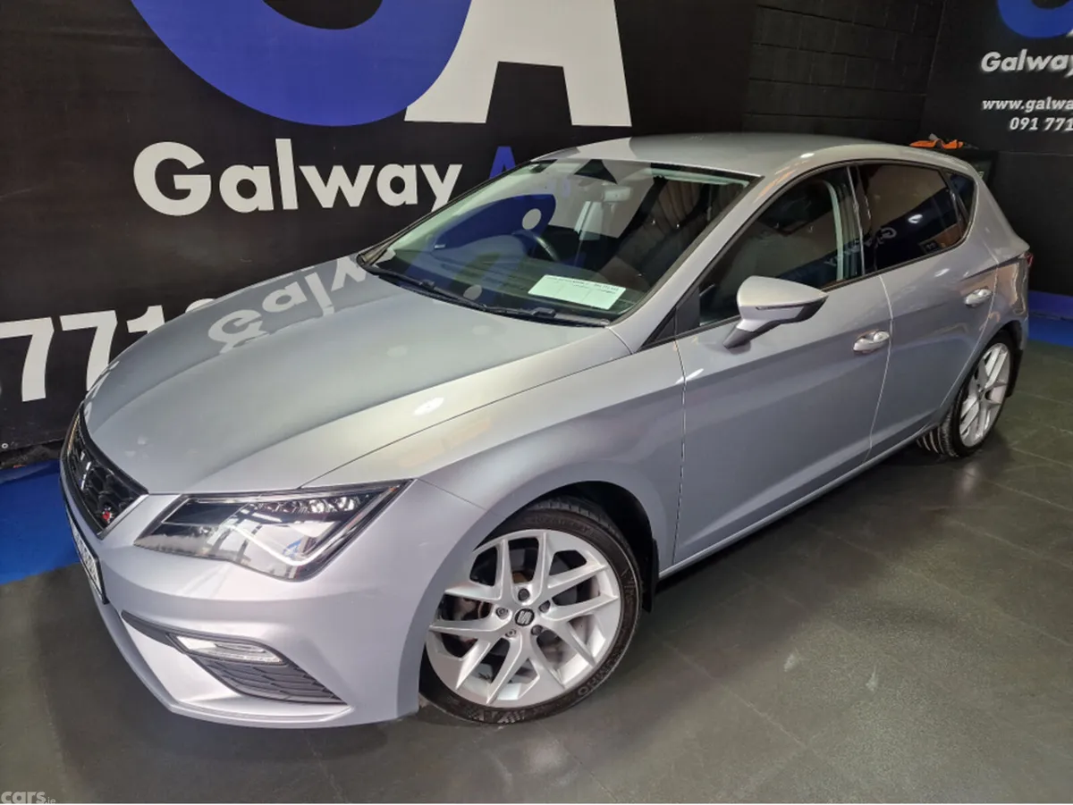 SEAT Leon Hatchback, Diesel, 2018, Silver
