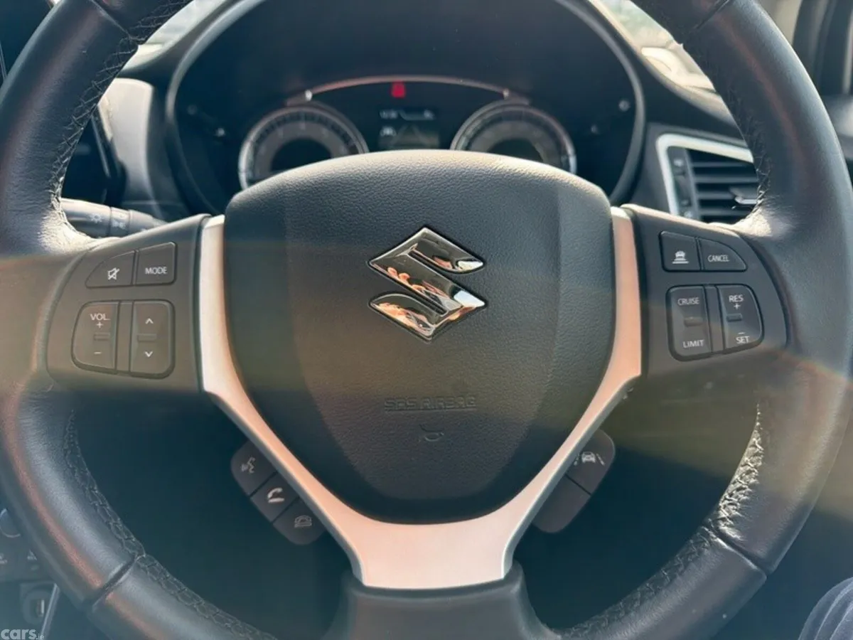 Suzuki SX4 S-Cross Hatchback, Petrol, 2023, Silver