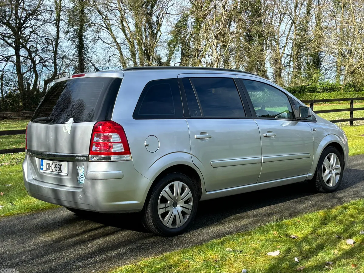 Vauxhall Zafira MPV, Diesel, 2013, Silver