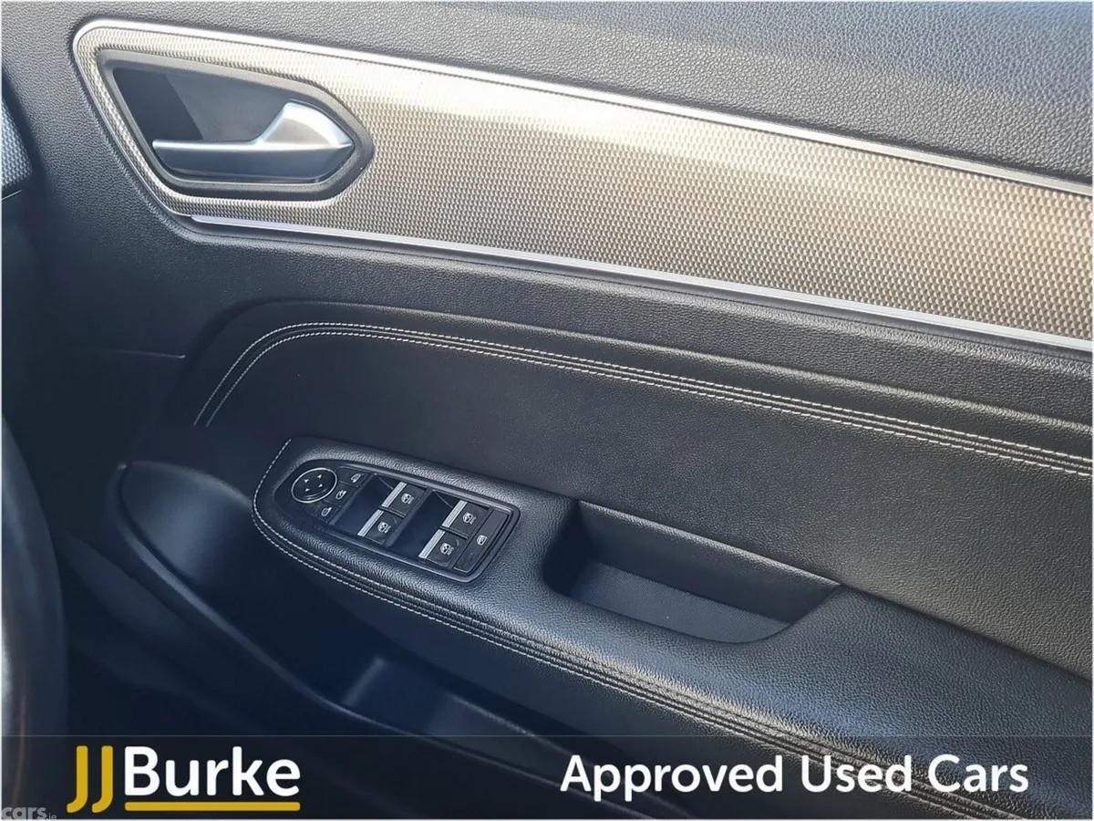 Renault Arkana SUV, Petrol Hybrid, 2021, Blue