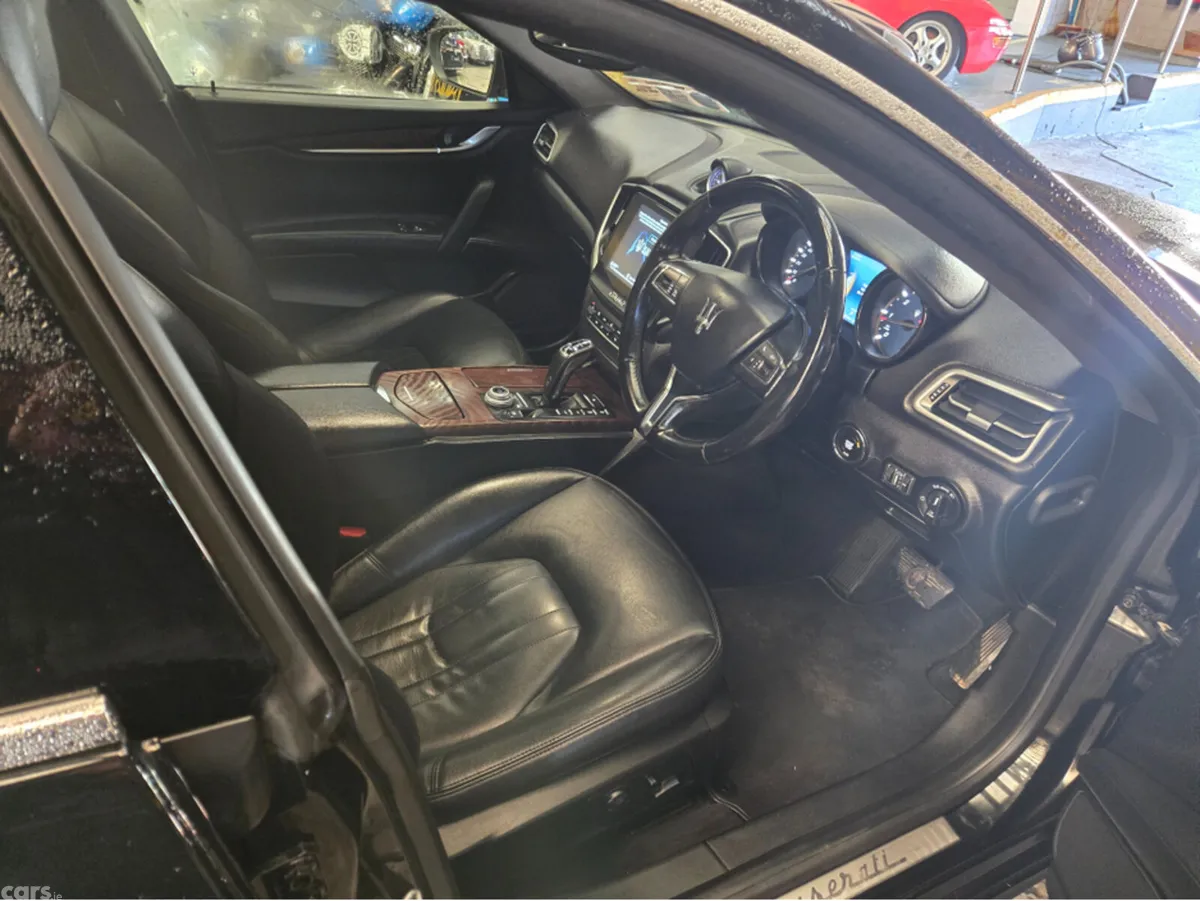 Maserati Ghibli Saloon, Diesel, 2018, Black