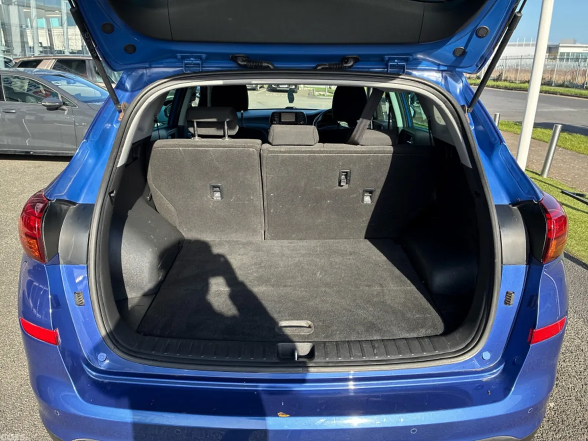 Hyundai Tucson MPV, Diesel, 2019, Blue