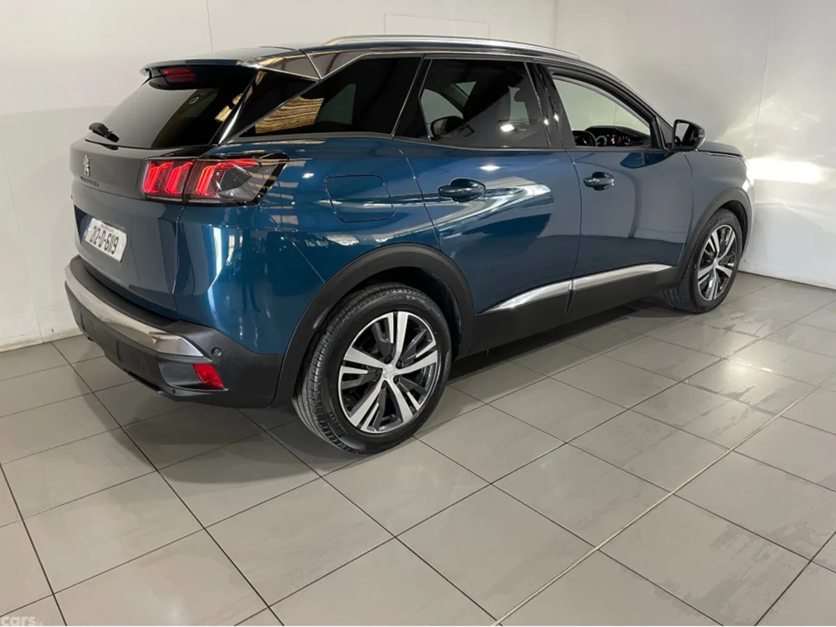 Peugeot 3008 MPV, Diesel, 2021, Blue