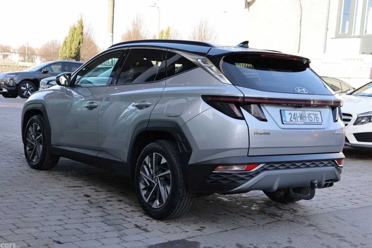 Hyundai Tucson SUV, Diesel, 2024, Silver