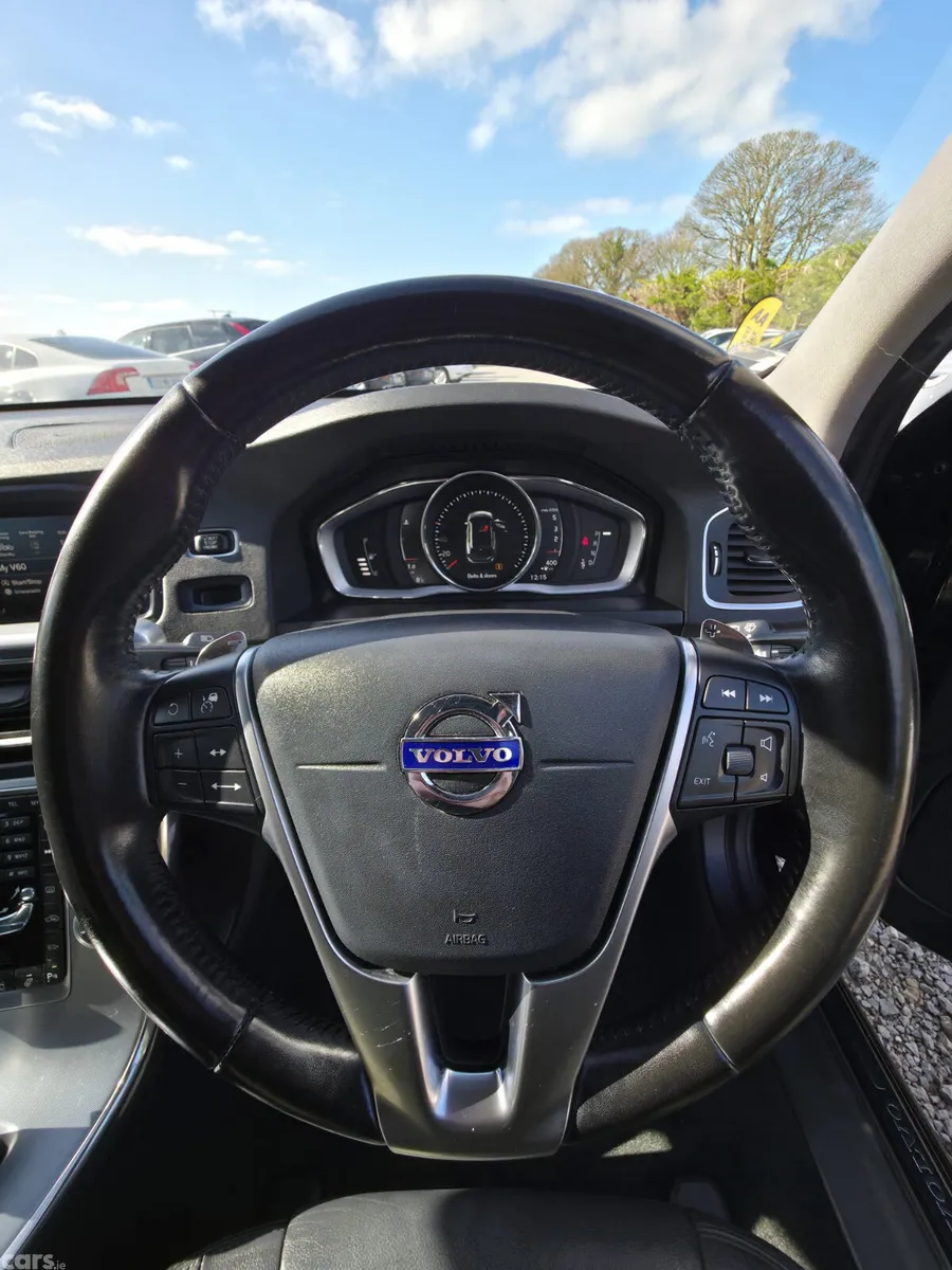 Volvo V60 Estate, Diesel, 2018, Blue