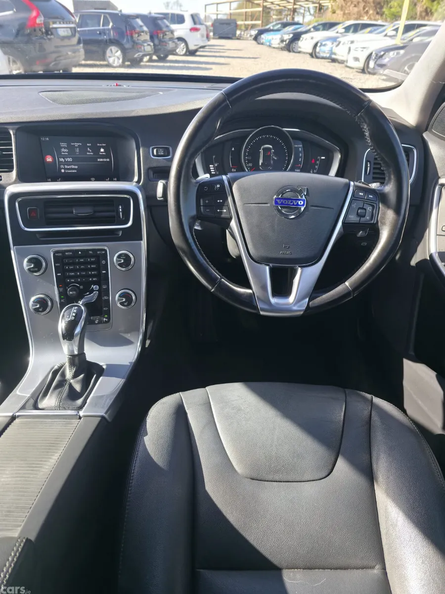 Volvo V60 Estate, Diesel, 2018, Blue
