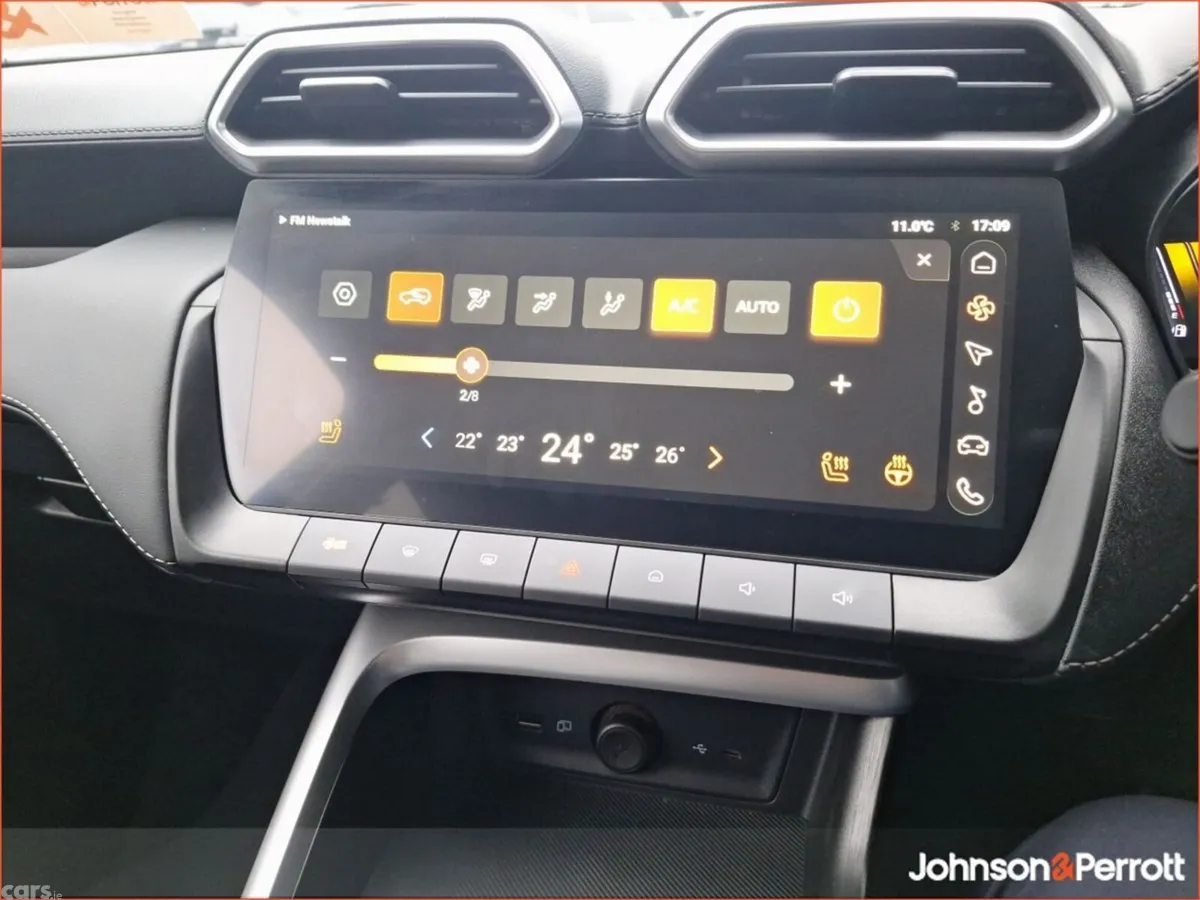 MG ZS Hatchback, Petrol Hybrid, 2027, Black