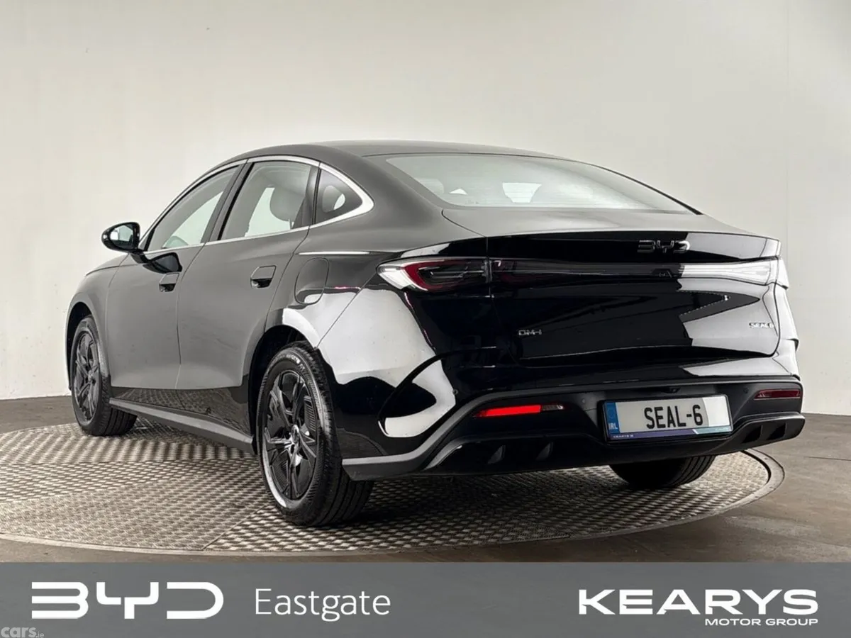 BYD Seal 6 Saloon, Petrol Plug-in Hybrid, 2027, Black