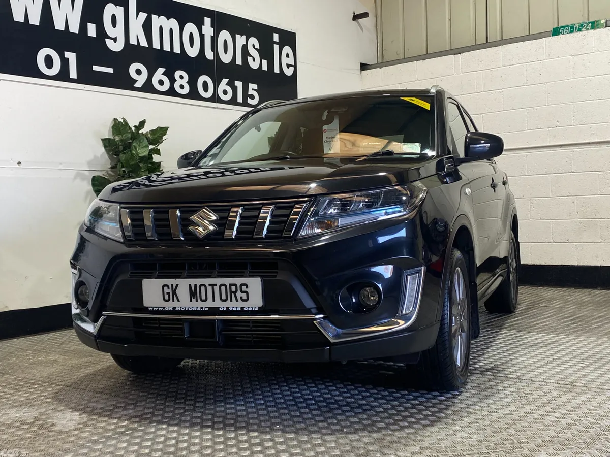 Suzuki Vitara SUV, Petrol, 2022, Black