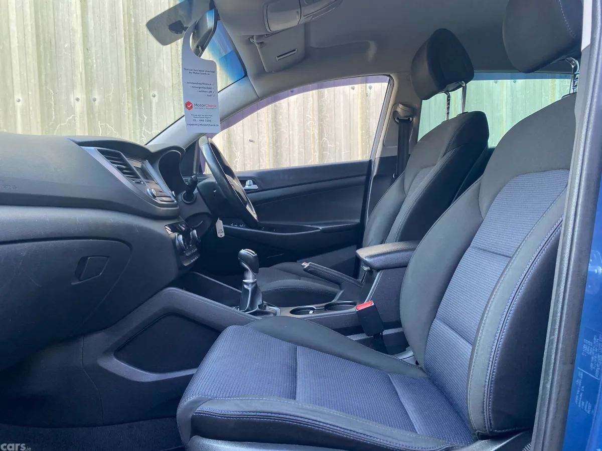 Hyundai Tucson SUV, Diesel, 2016, Blue