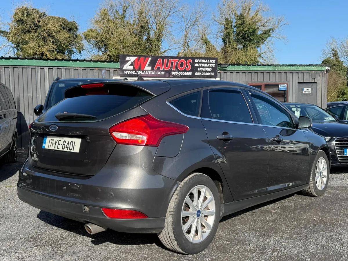 Ford Focus Hatchback, Diesel, 2017, Grey
