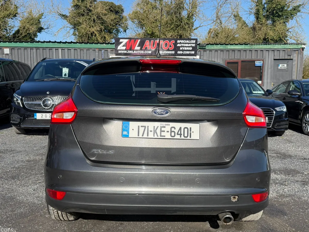 Ford Focus Hatchback, Diesel, 2017, Grey