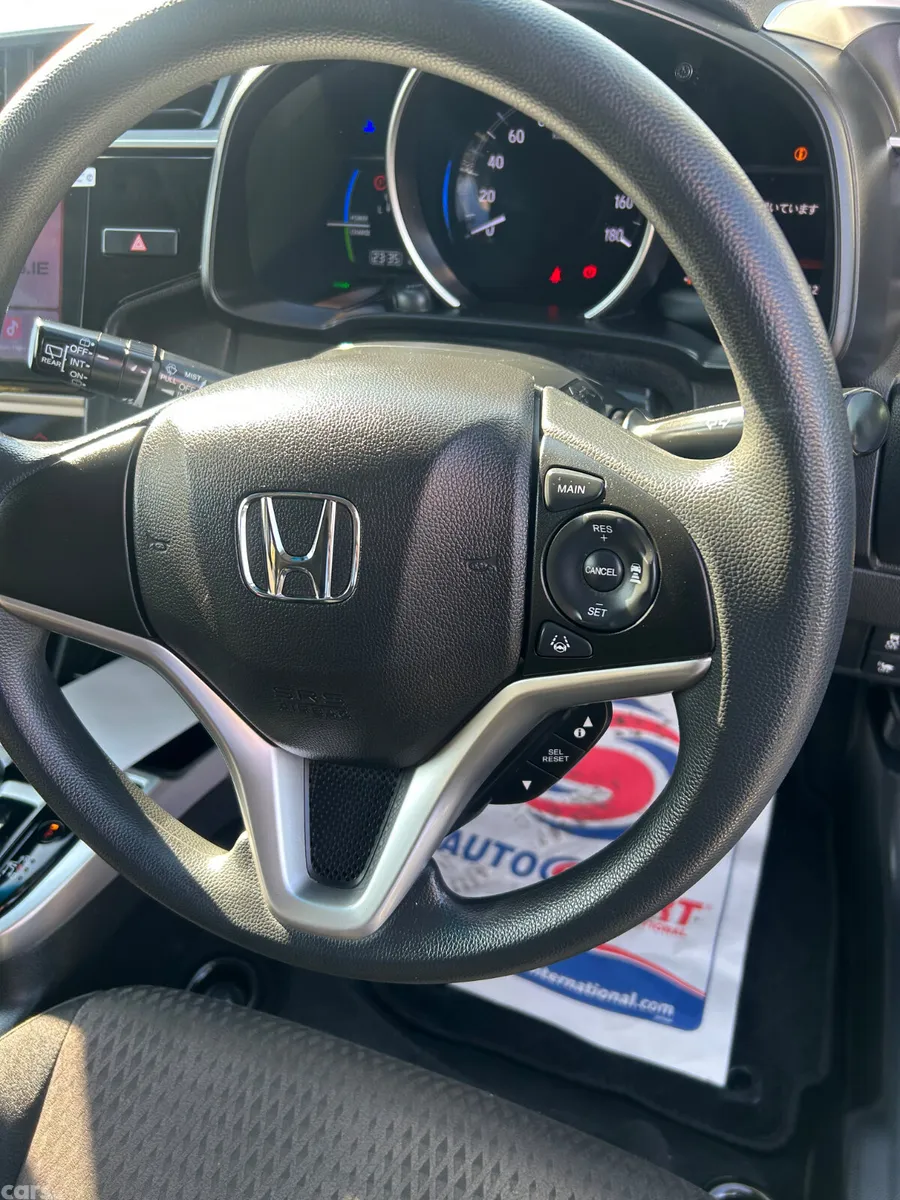 Honda Fit Hatchback, Petrol Hybrid, 2019, Black