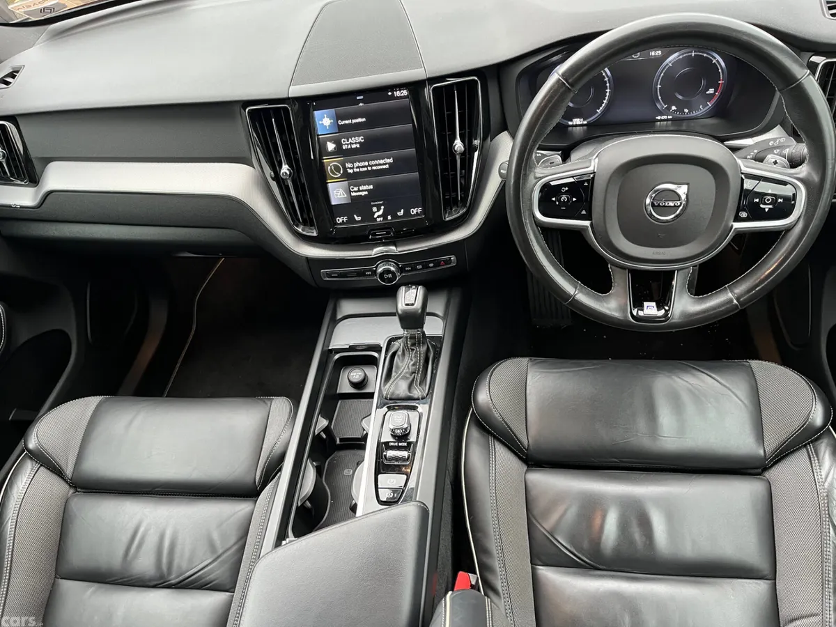 Volvo XC60 SUV, Diesel, 2020, Red