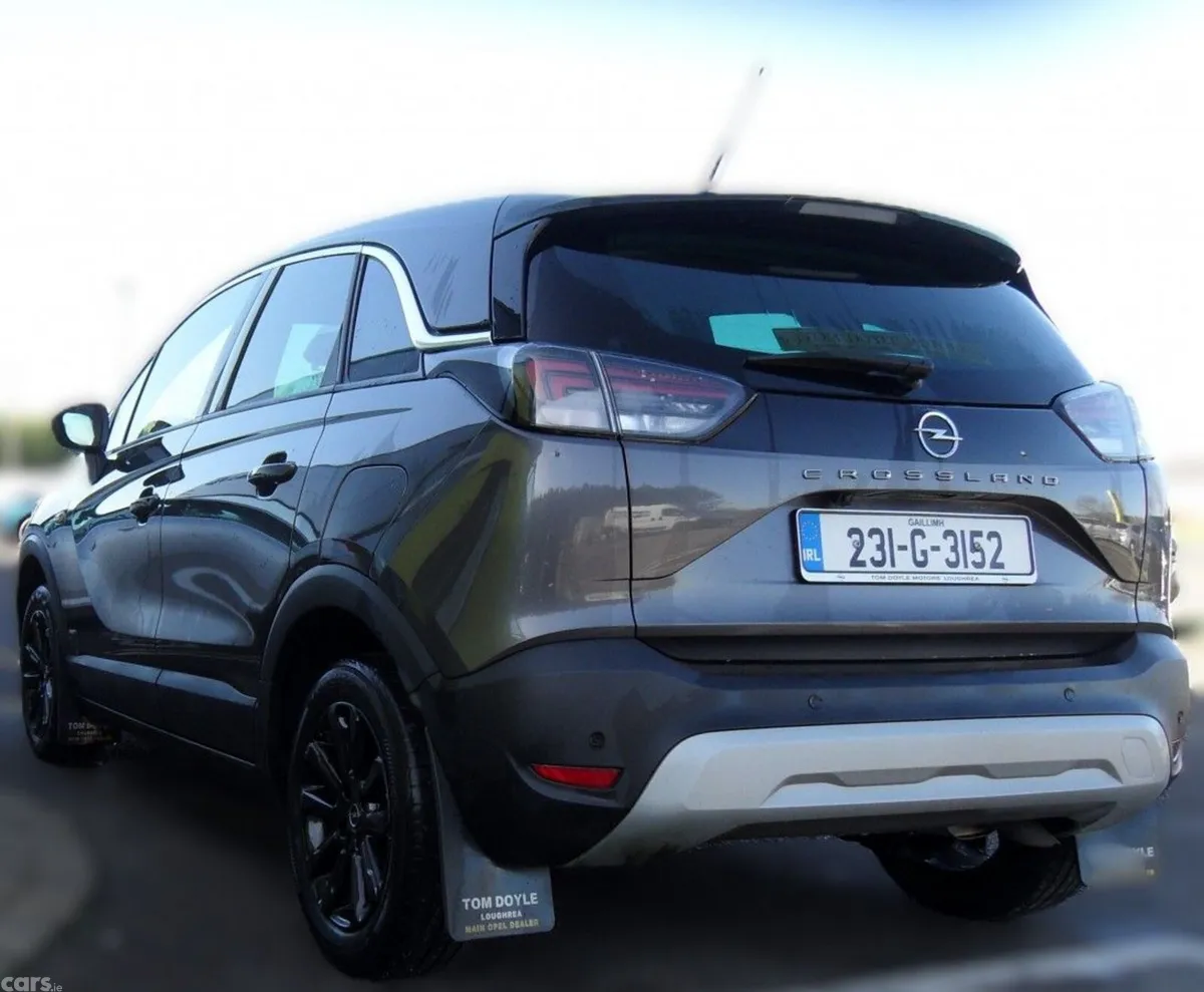 Opel Crossland X SUV, Petrol, 2023, Grey