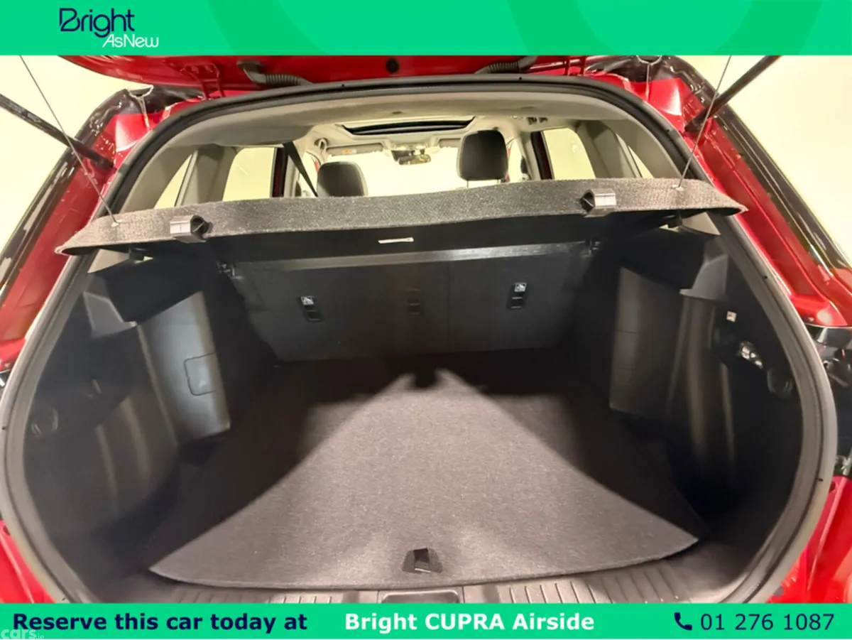 Suzuki Vitara Hatchback, Petrol, 2024, Red