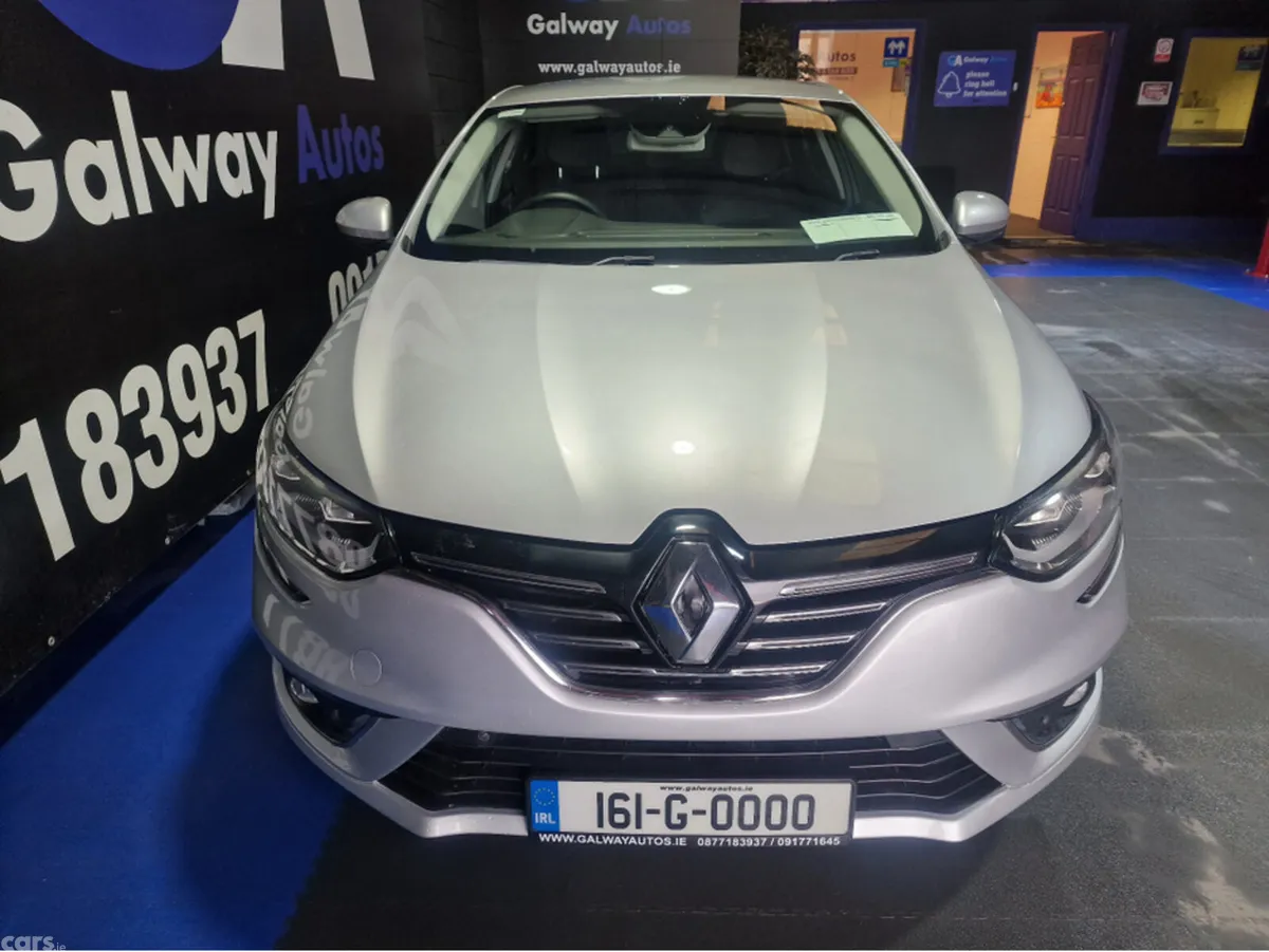 Renault Megane Hatchback, Diesel, 2016, Silver