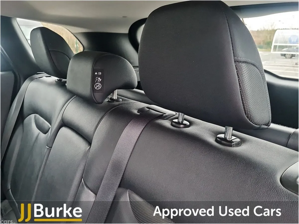 Renault Kadjar SUV, Petrol, 2019, Grey