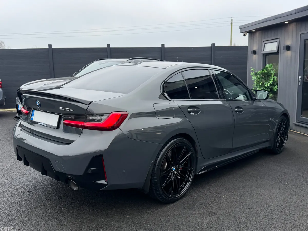 BMW 3-Series Saloon, Petrol Hybrid, 2023, Grey