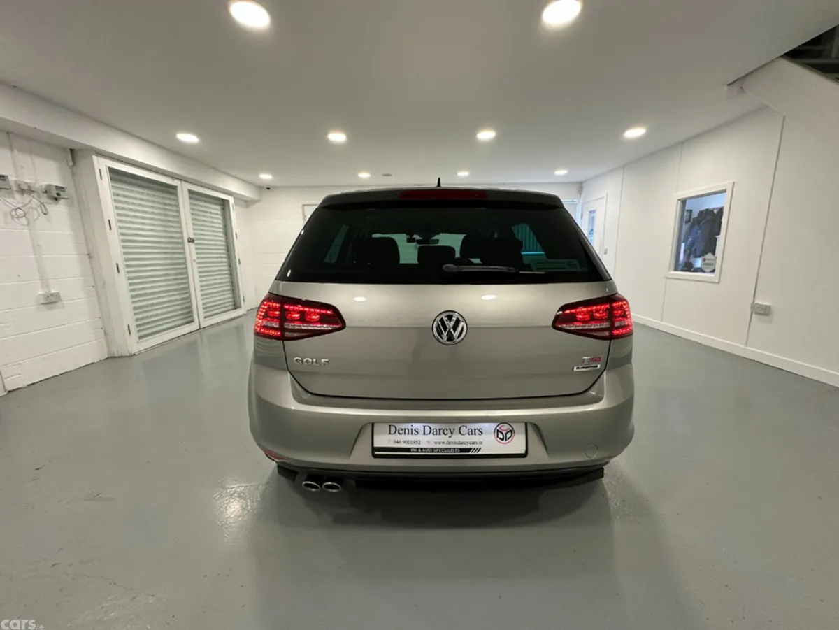 Volkswagen Golf Hatchback, Petrol, 2017, Silver