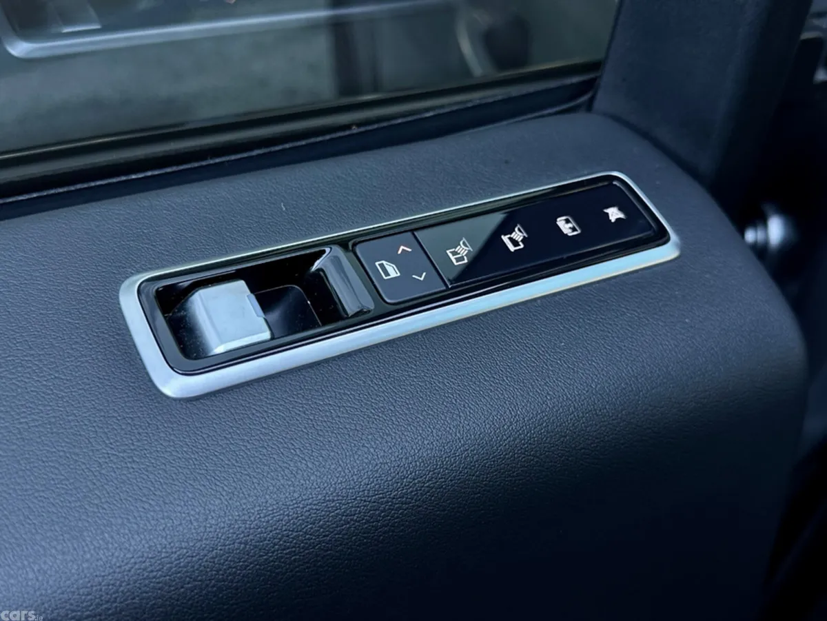 Land Rover Range Rover SUV, Petrol Plug-in Hybrid, 2020, Grey