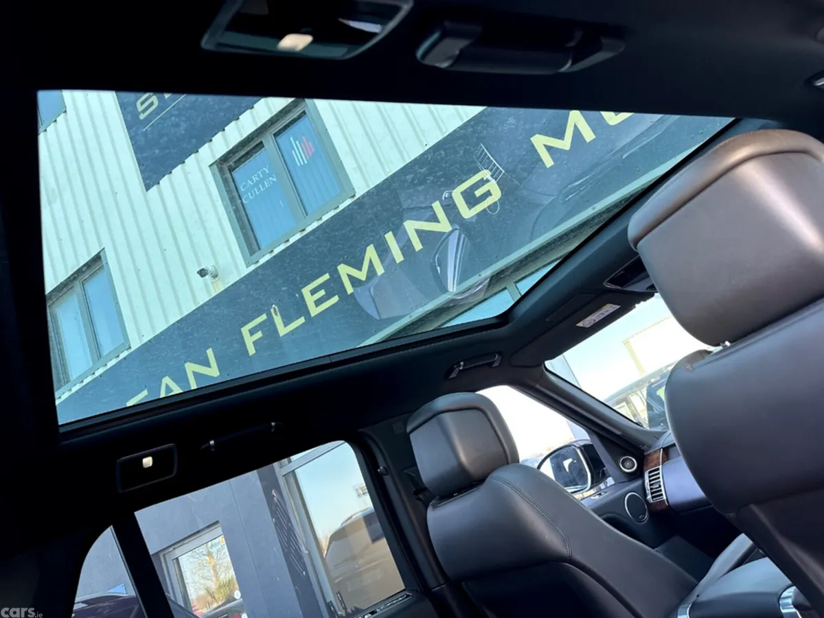 Land Rover Range Rover SUV, Petrol Plug-in Hybrid, 2020, Grey