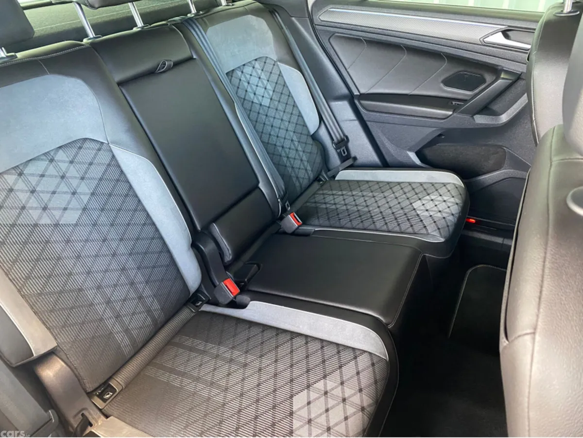 Volkswagen Tiguan SUV, Diesel, 2023, Grey