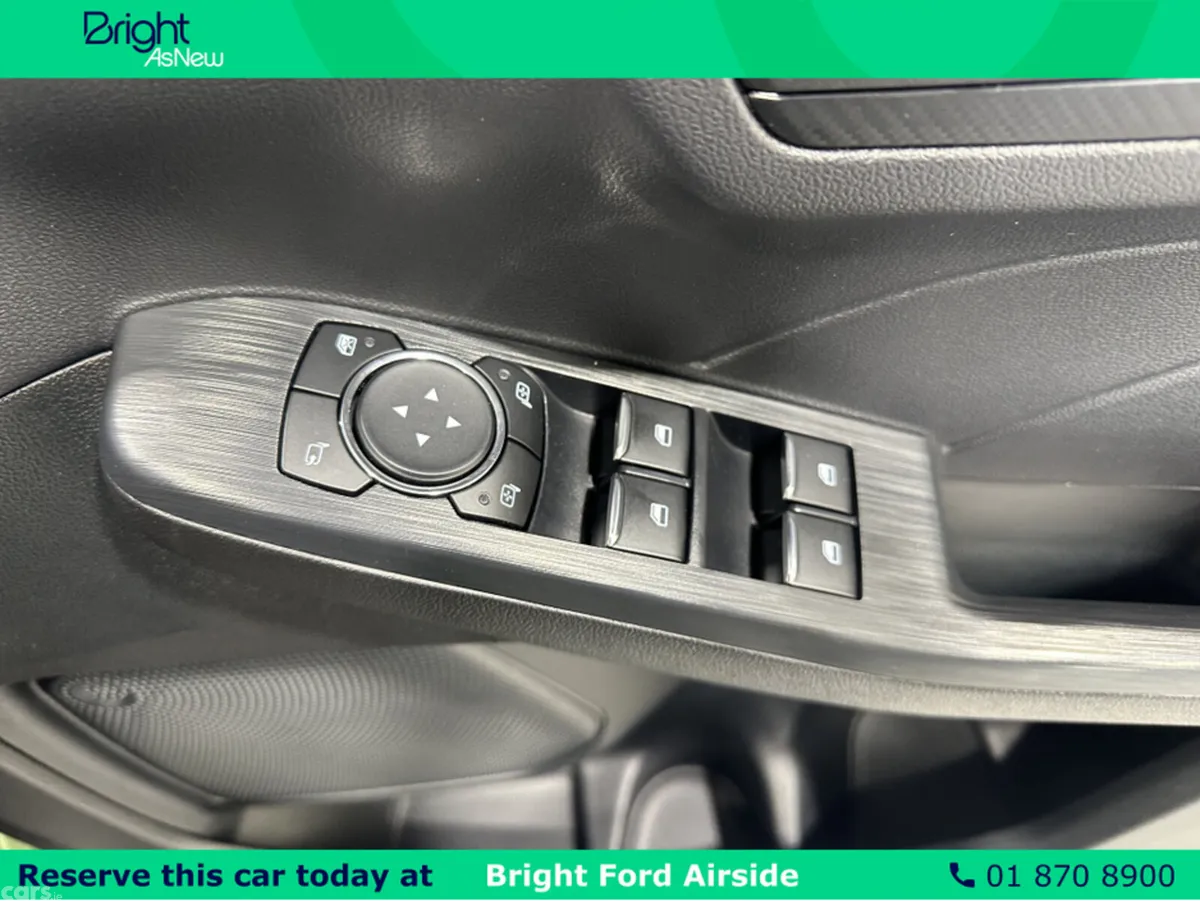 Ford Kuga MPV, Petrol, 2025, Green