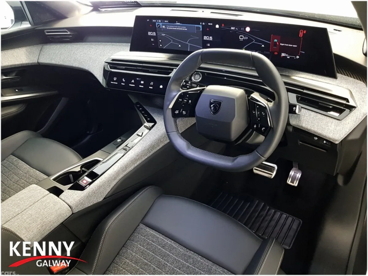 Peugeot 3008 MPV, Petrol Hybrid, 2025, Grey