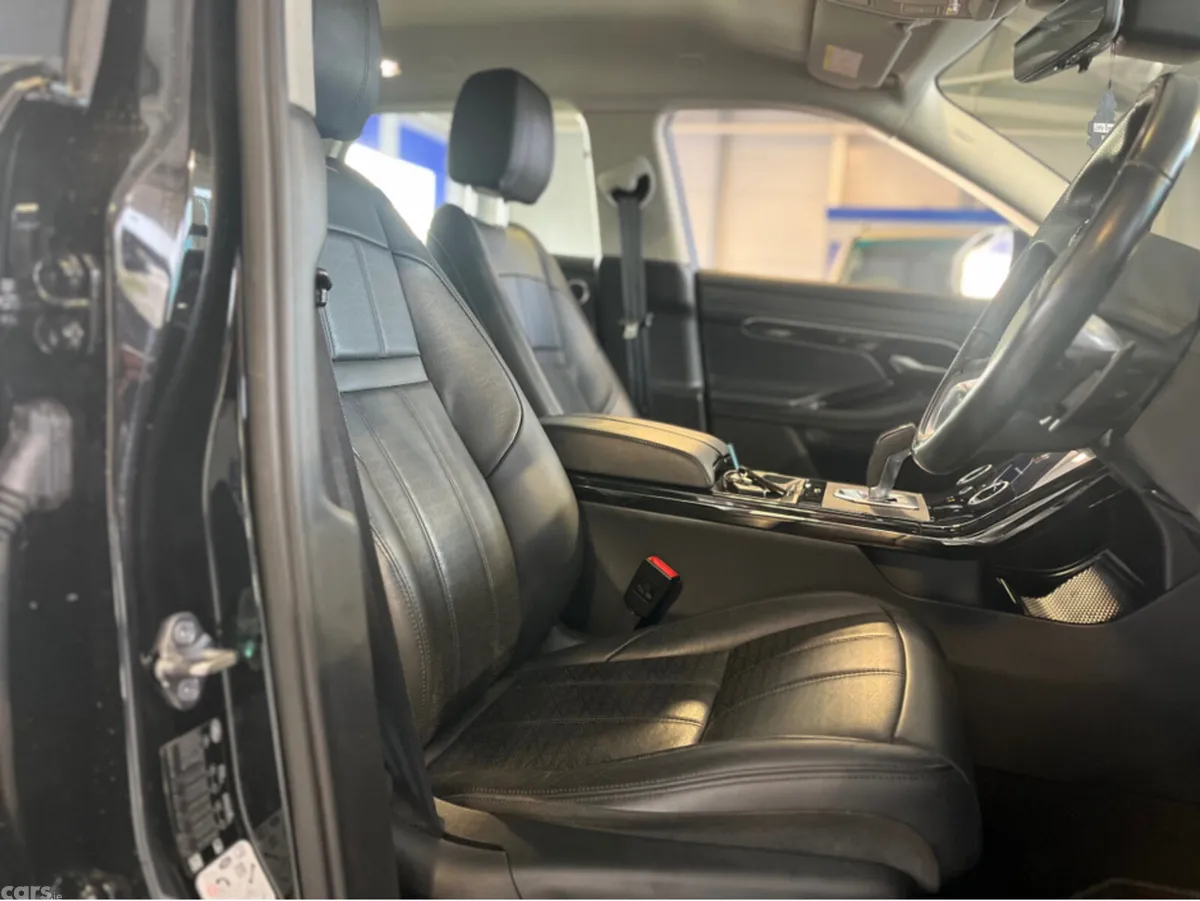 Land Rover Range Rover Evoque SUV, Petrol Plug-in Hybrid, 2020, Black