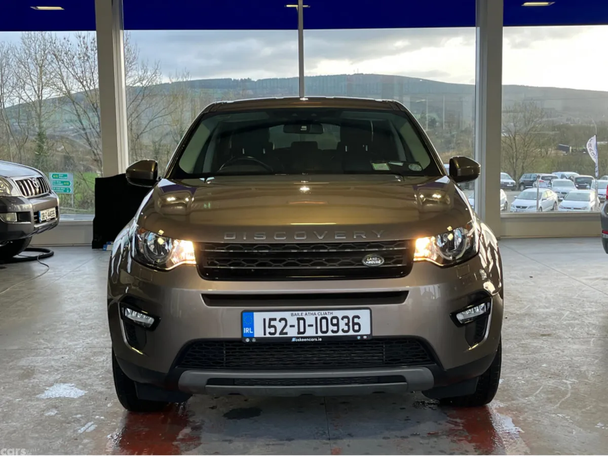 Land Rover Discovery Estate, Diesel, 2015, Gold