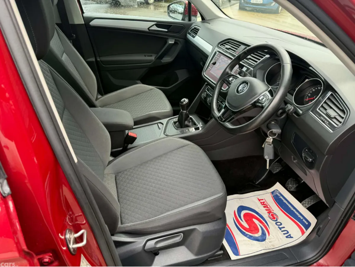 Volkswagen Tiguan Other, Diesel, 2019, Red