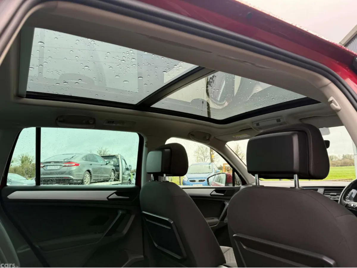 Volkswagen Tiguan Other, Diesel, 2019, Red