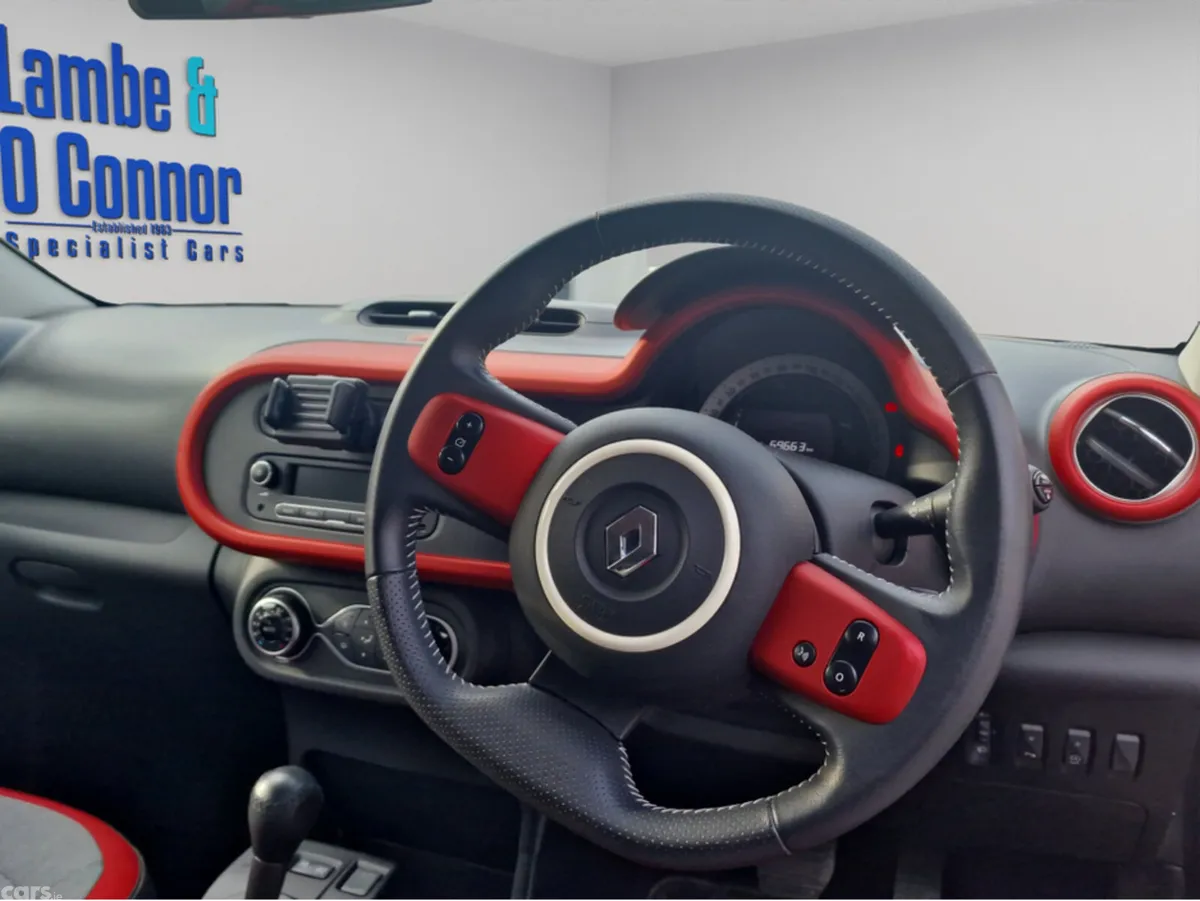 Renault Twingo Hatchback, Petrol, 2018, Red