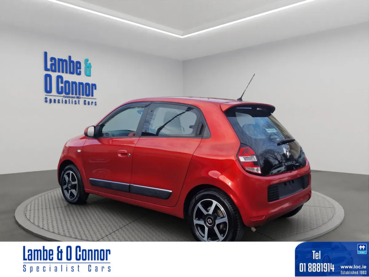 Renault Twingo Hatchback, Petrol, 2018, Red