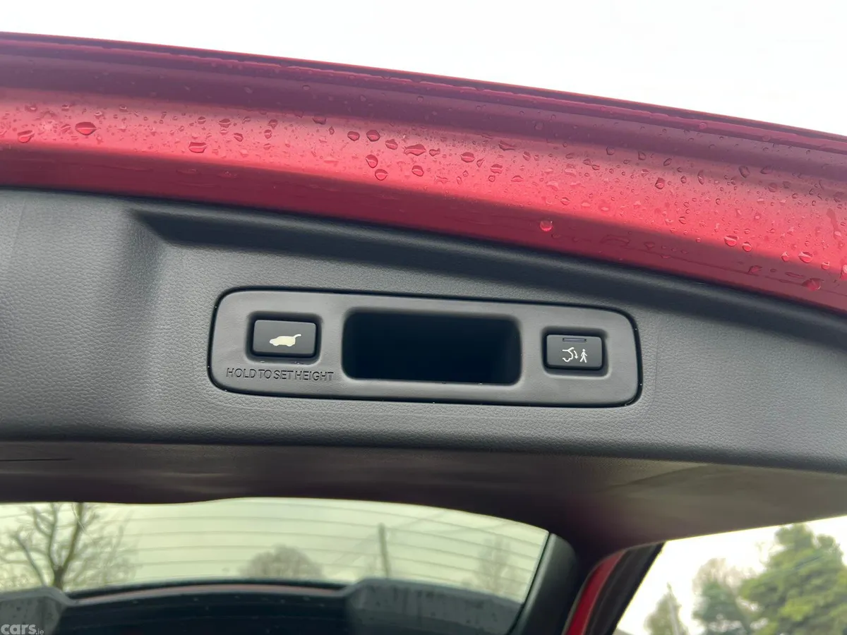 Honda CR-V SUV, Petrol Plug-in Hybrid, 2026, Red