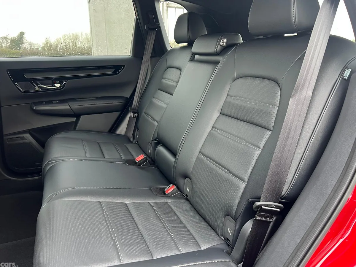 Honda CR-V SUV, Petrol Plug-in Hybrid, 2026, Red