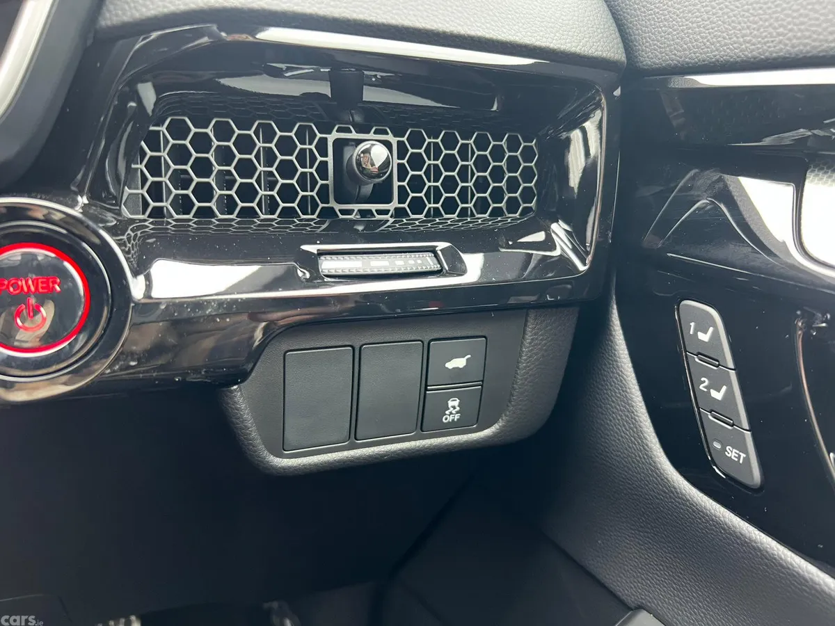 Honda CR-V SUV, Petrol Plug-in Hybrid, 2026, Red