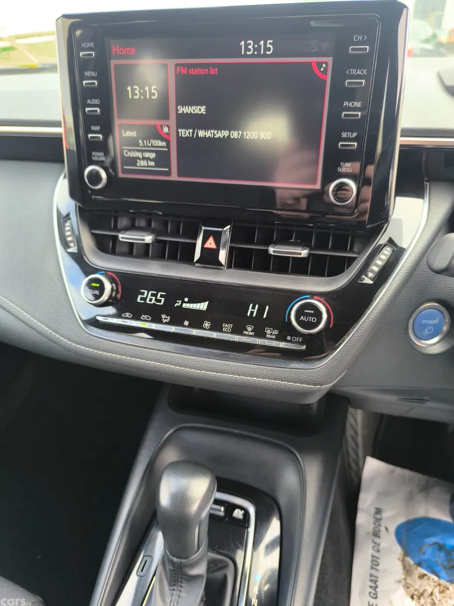 Toyota Corolla Hatchback, Petrol Hybrid, 2023, Grey