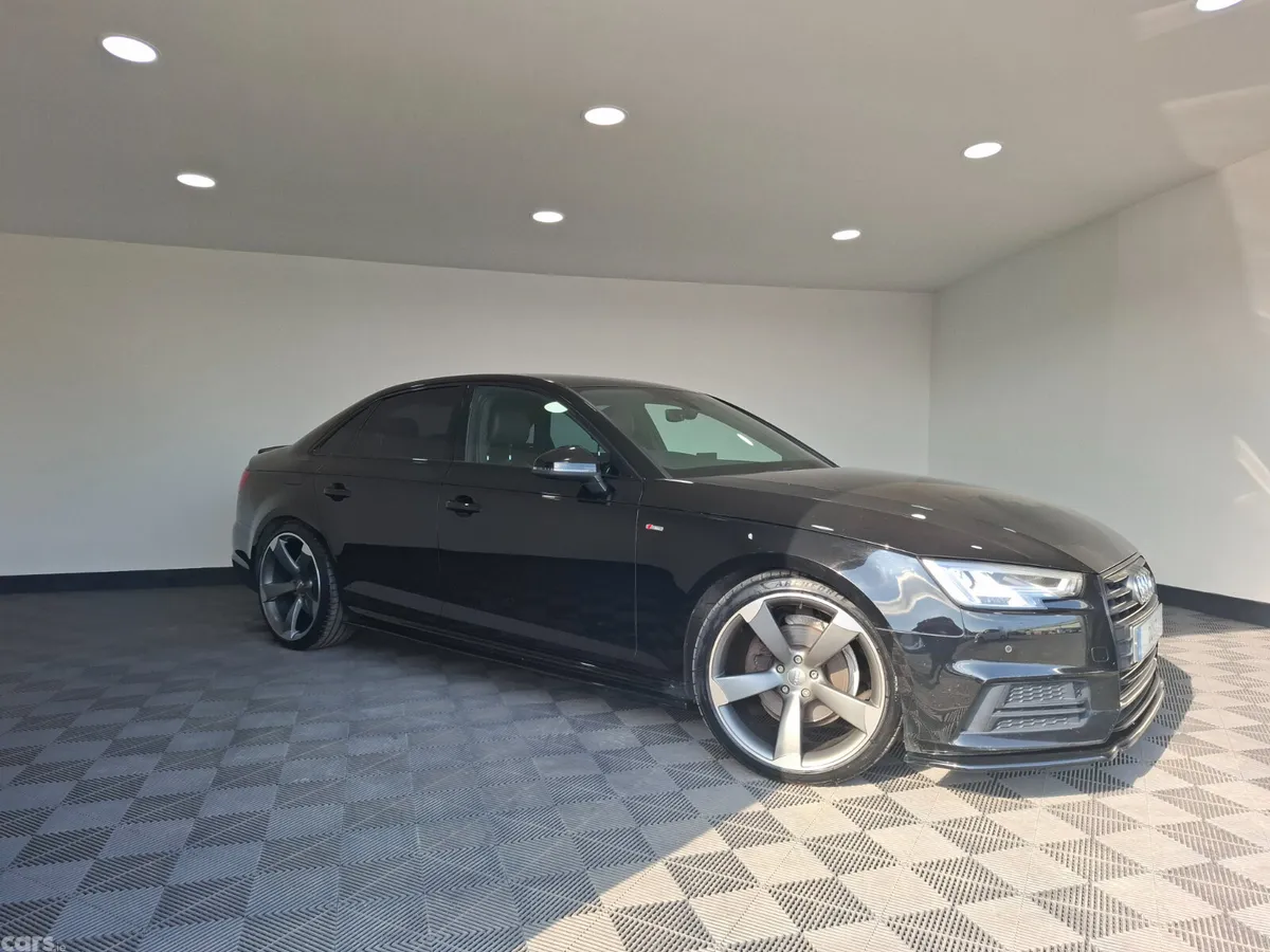 Audi A4 Saloon, Diesel, 2017, Black
