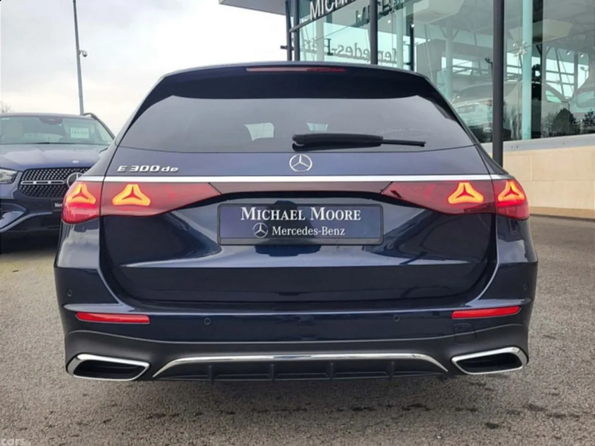 Mercedes-Benz E-Class Estate, Diesel Plug-in Hybrid, 2027, Blue