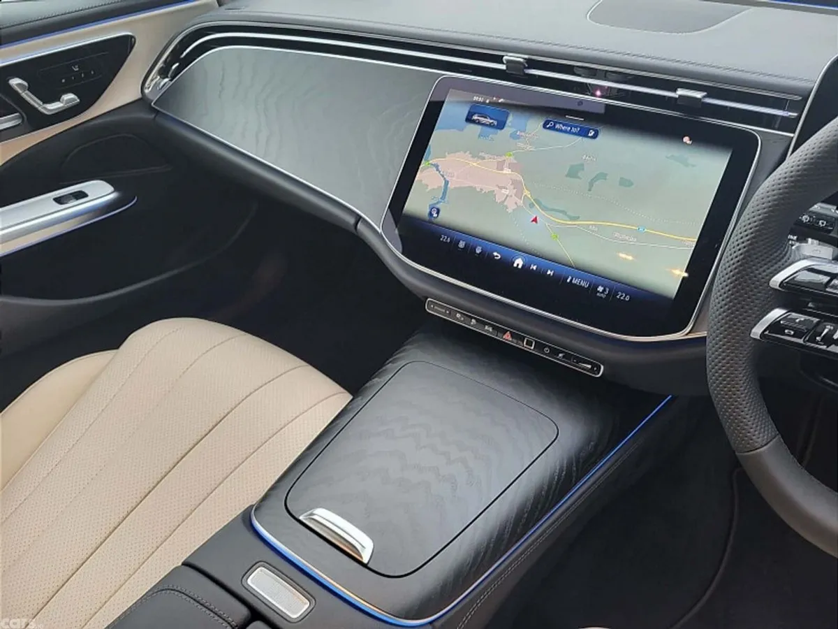 Mercedes-Benz E-Class Estate, Diesel Plug-in Hybrid, 2027, Blue