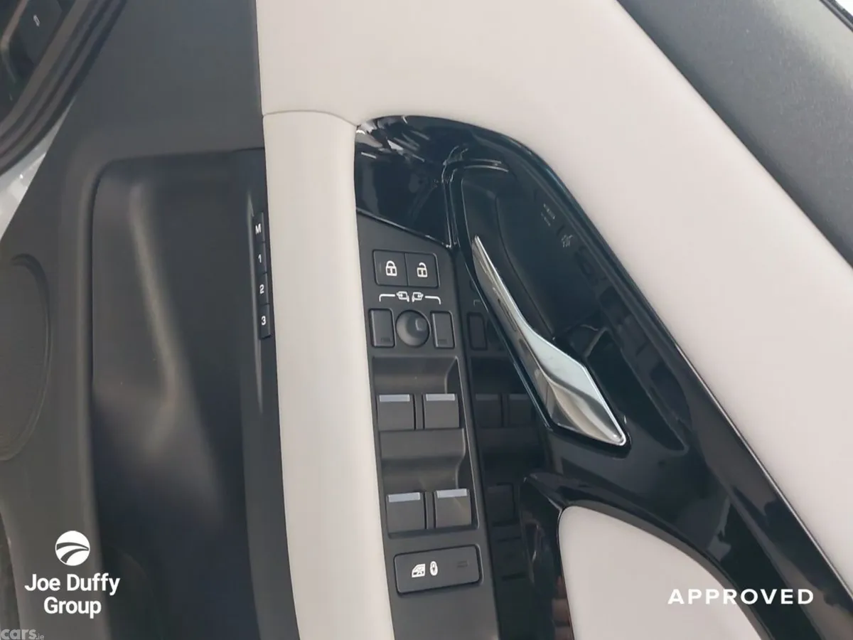 Land Rover Range Rover Evoque SUV, Petrol Plug-in Hybrid, 2026, Grey