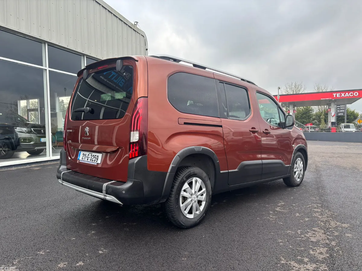 Peugeot Rifter MPV, Diesel, 2021, Brown