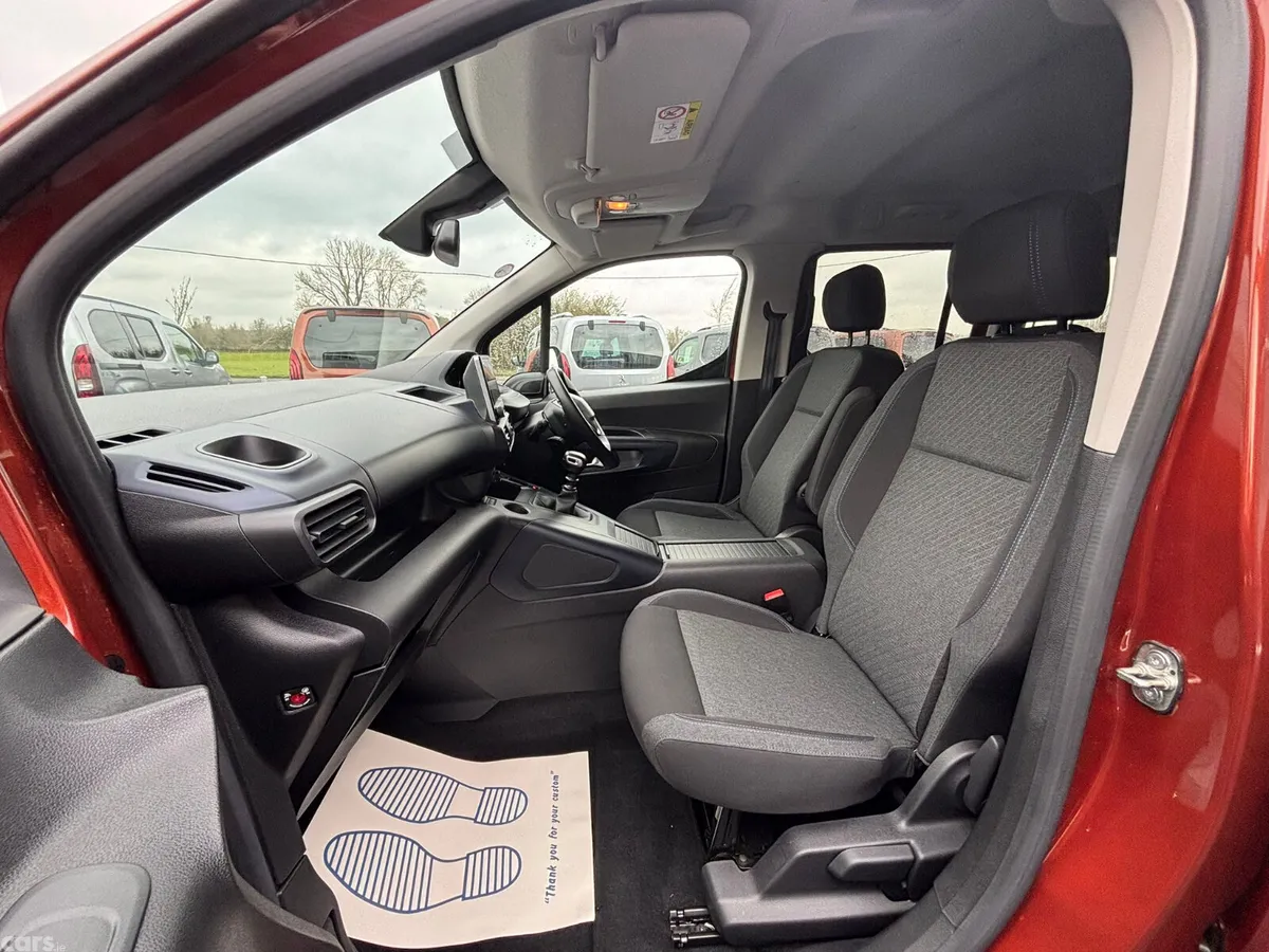 Peugeot Rifter MPV, Diesel, 2021, Brown