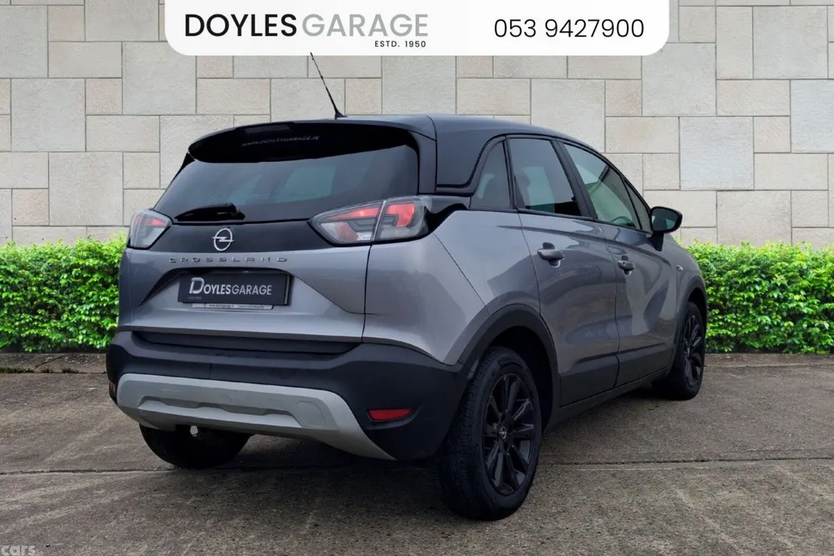 Opel Crossland SUV, Petrol, 2022, Grey